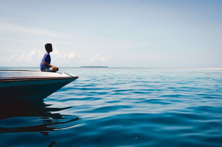 Õpetlik Zen lugu sellest, mida mõistus meiega teeb.

Lennuki piloot osutab ilusale väikesele järvele all orus ja ütleb kaaspiloodile: 